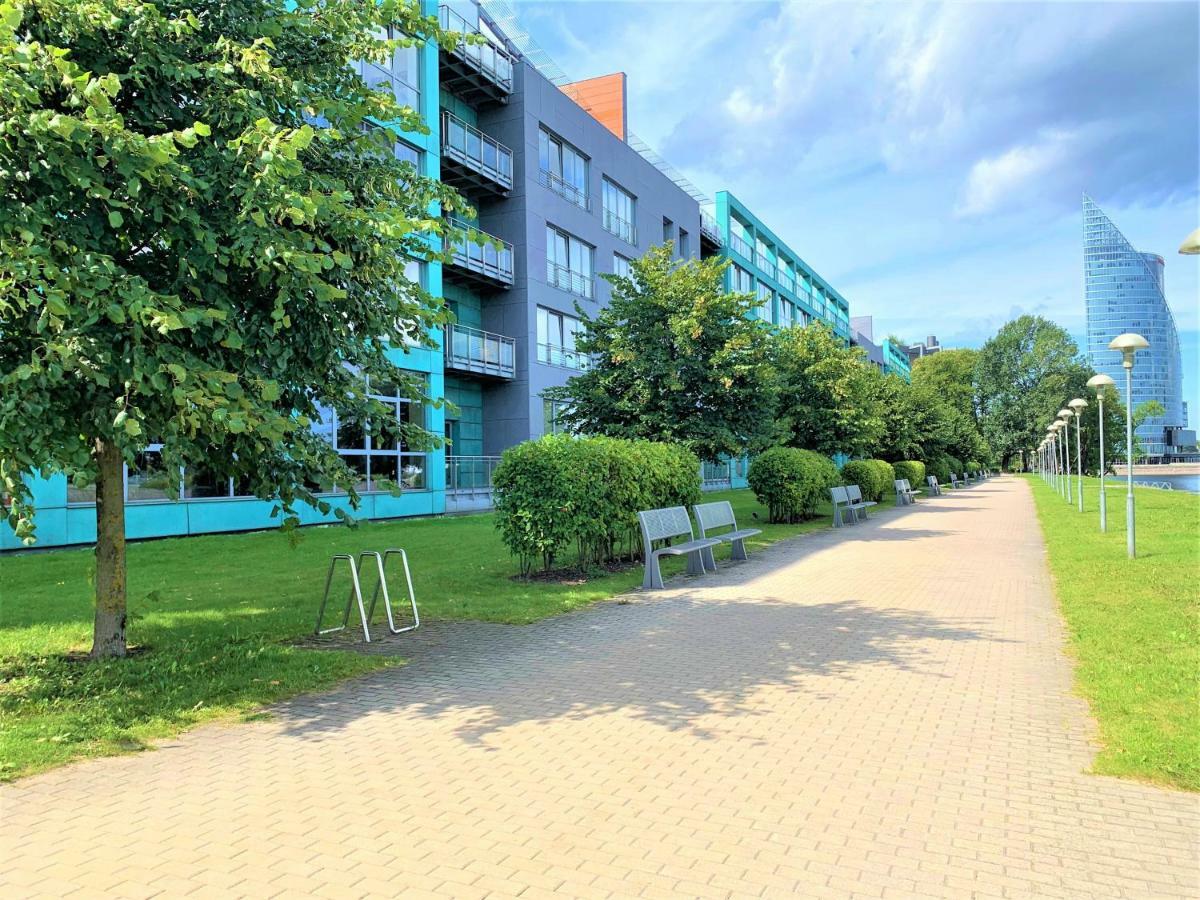 Winwinstay Superior Apartment By River Daugava Рига Экстерьер фото